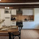 Prázdninový dům La Maison Des Potiers Avec Terrasse Et Parking *
